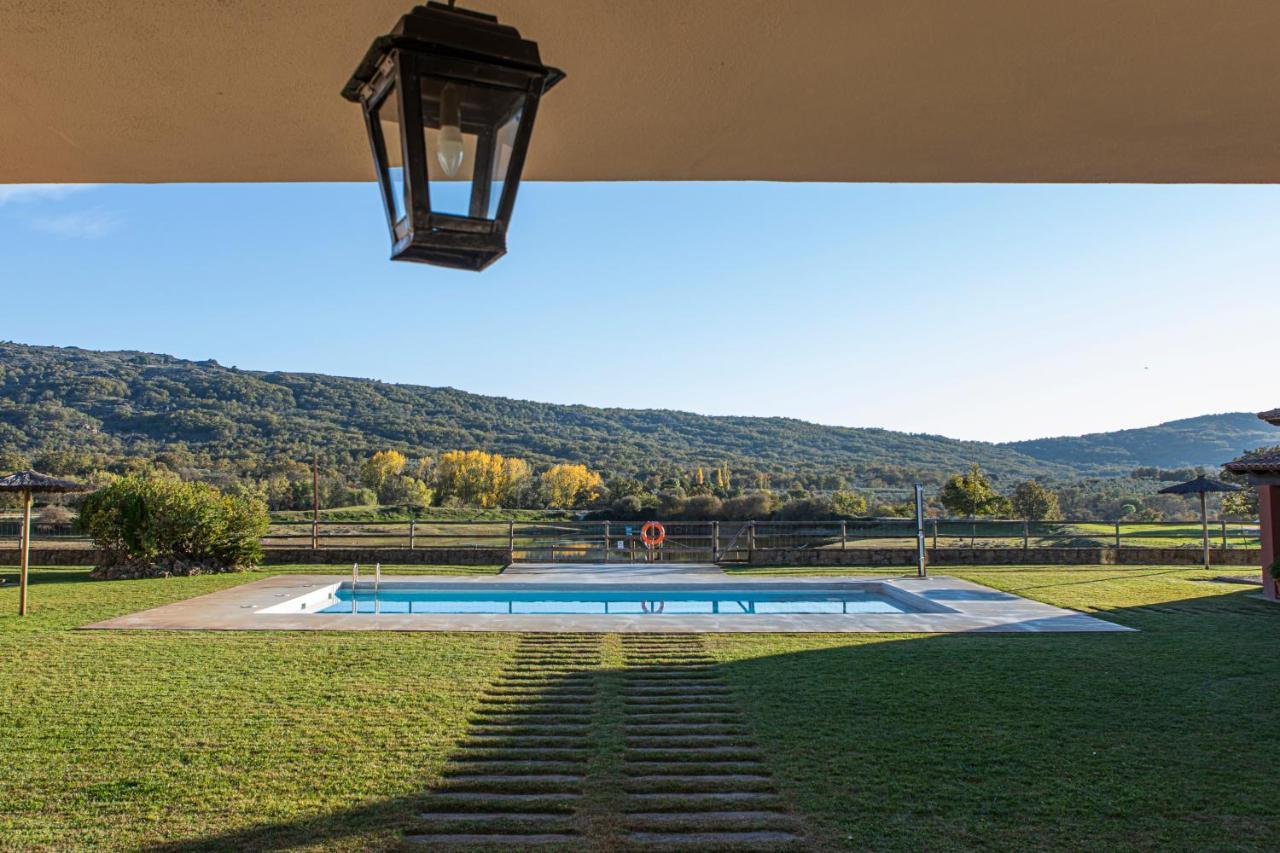 Casa Rural Los Tres Lugares San Martín de Trevejo Exteriör bild